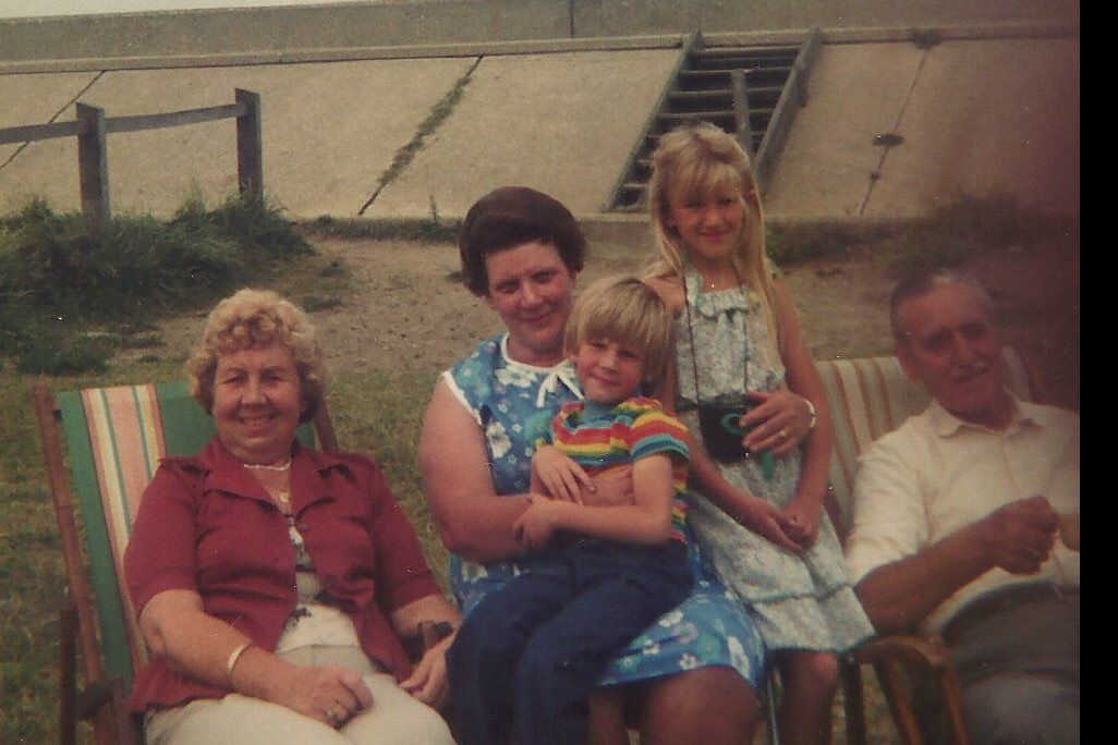 Abi with her grandma, great aunt and great uncle, and her brother, Greg, around 1979