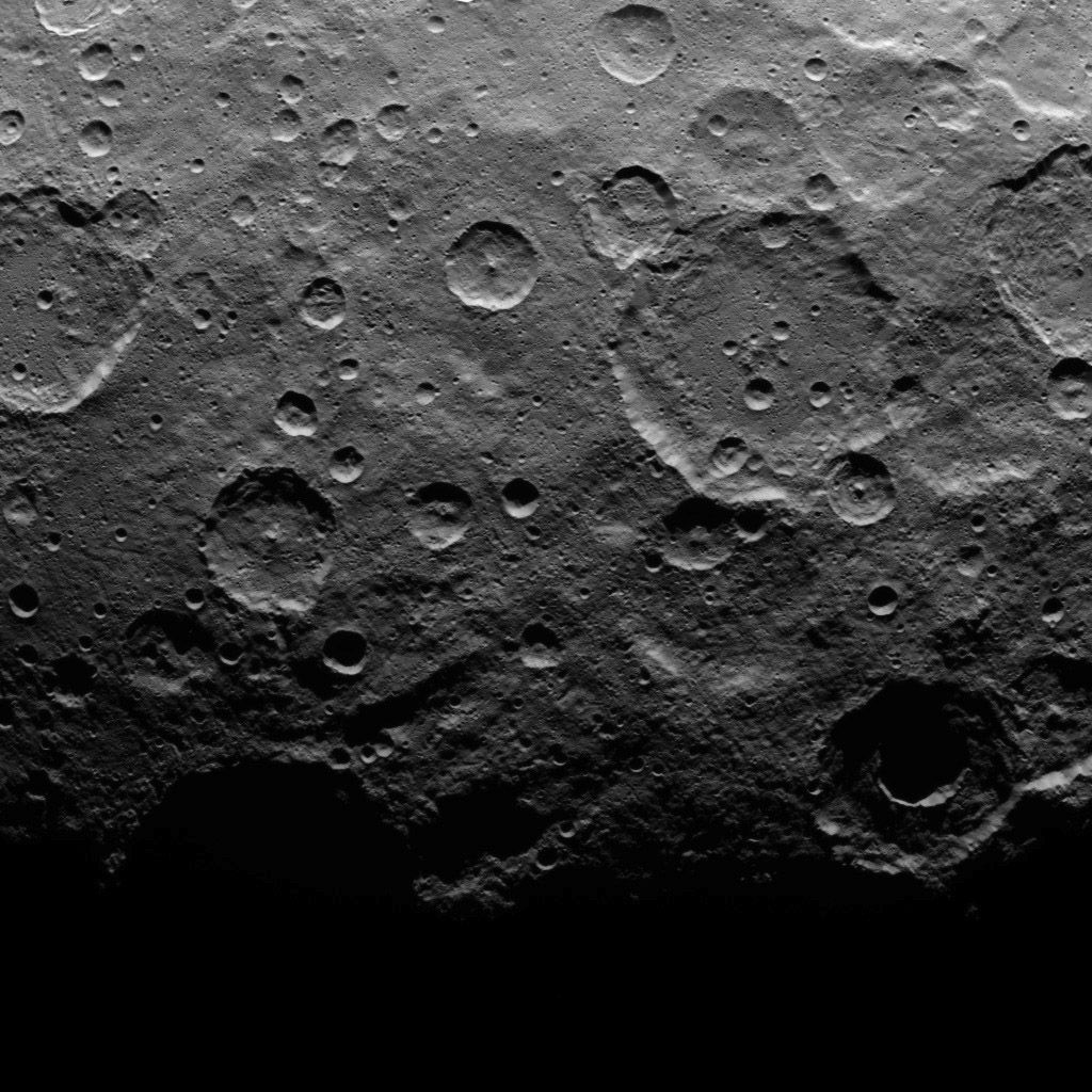 Dawn Survey Orbit Image 49
