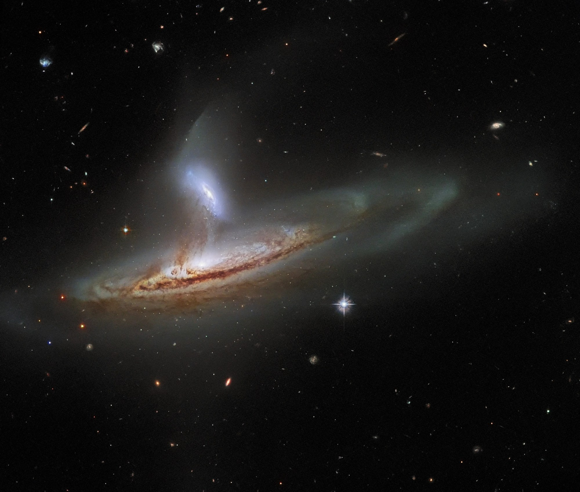 hubble interacting galaxies