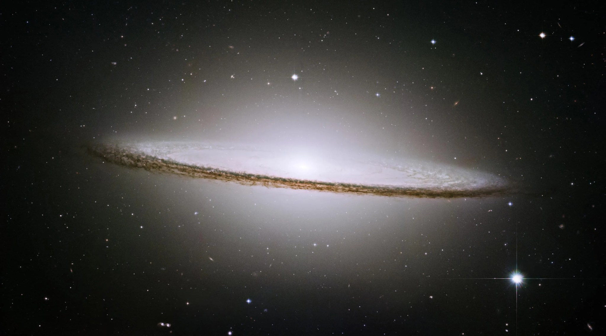 Hubble image of M104