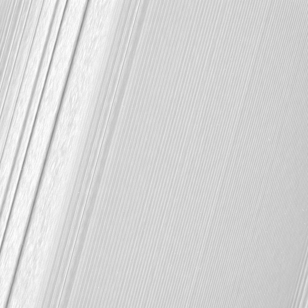 Black and white image of Saturn's rings.