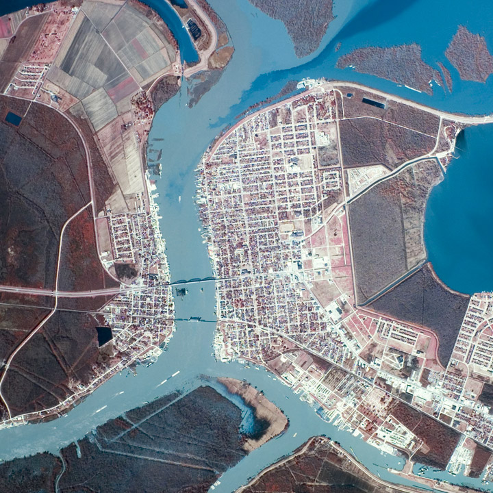 Aerial photograph of Morgan City, January 1971.