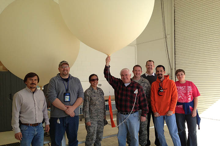 Range Launch Weather Team_pho_2013042