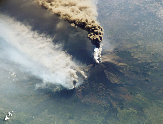 etna2_ISS2002303 (Etna, 2002)