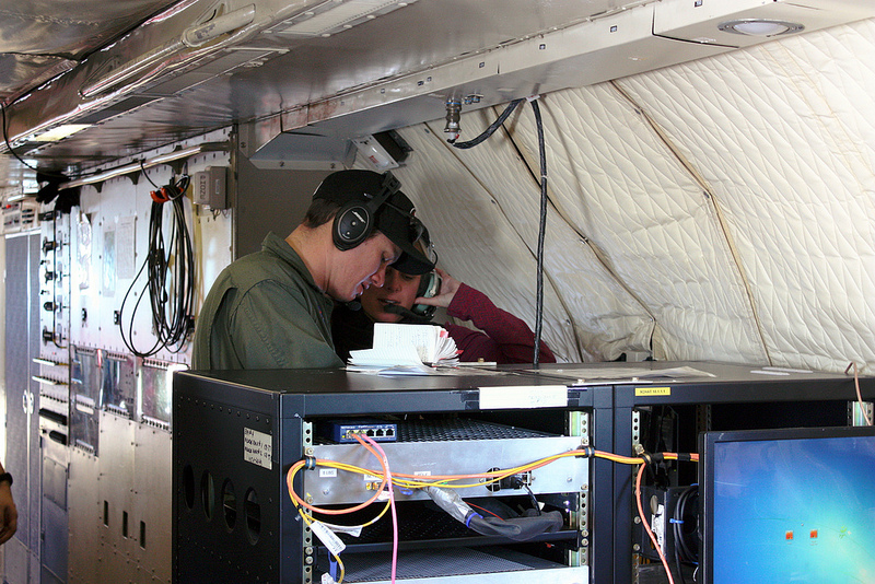 Using the P-3 Iridium phone