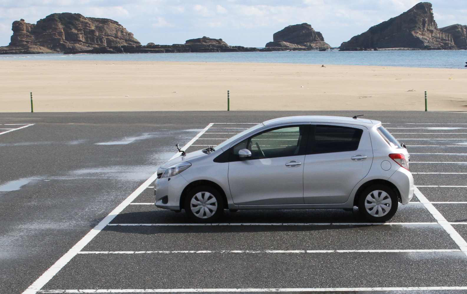 One of the ubiquitous silver Toyotas rented out to the NASA team. Credit: NASA / Michael Starobin