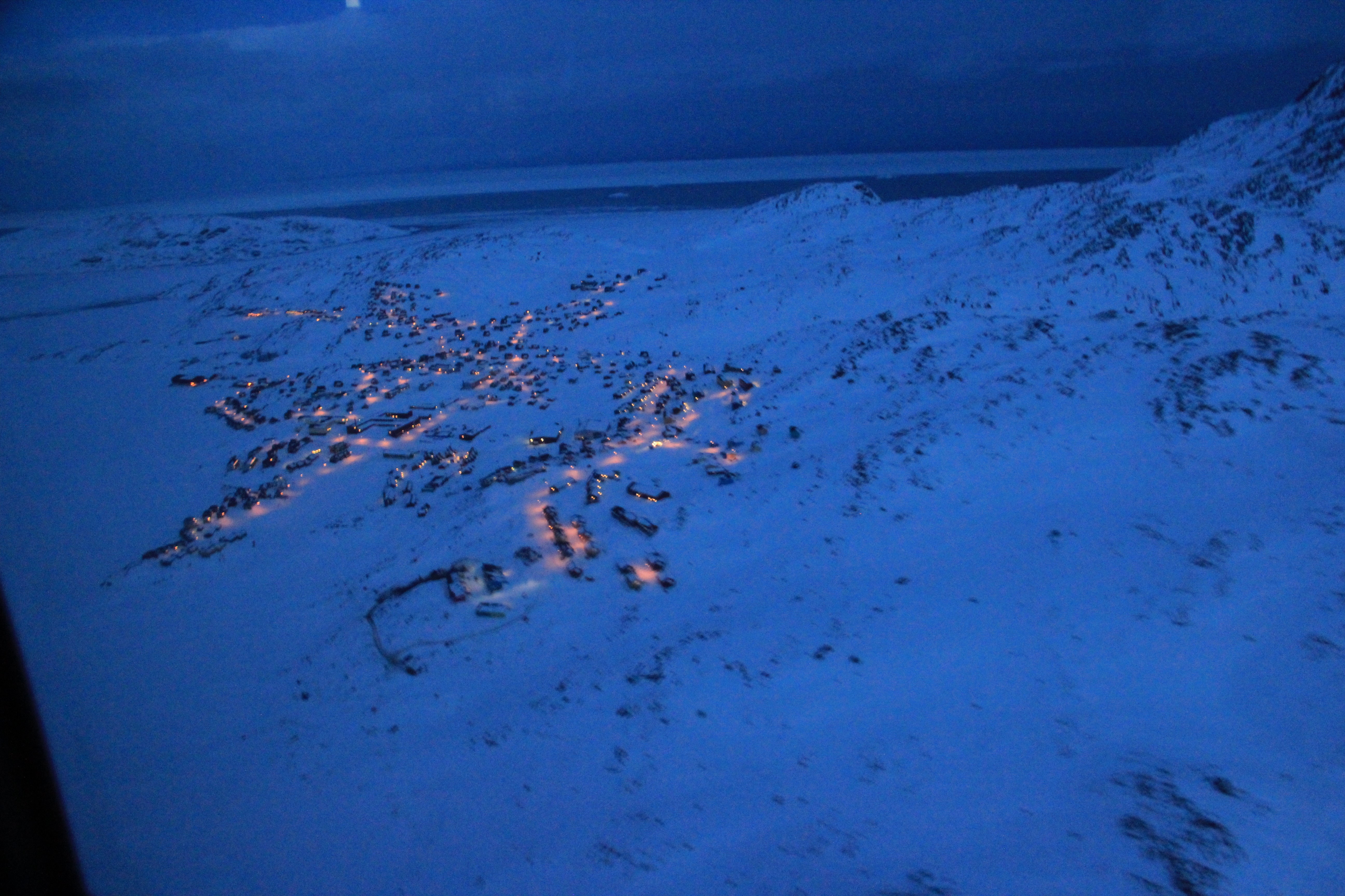 Descending to Tasiilaq. (Credit: Ludovic Brucker.)