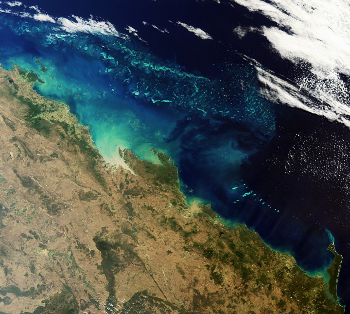 MERIS image: sediments flowing onto reef http://www.esa.int/Our_Activities/Observing_the_Earth/ESA_s_sharp_eyes_on_coastal_waters