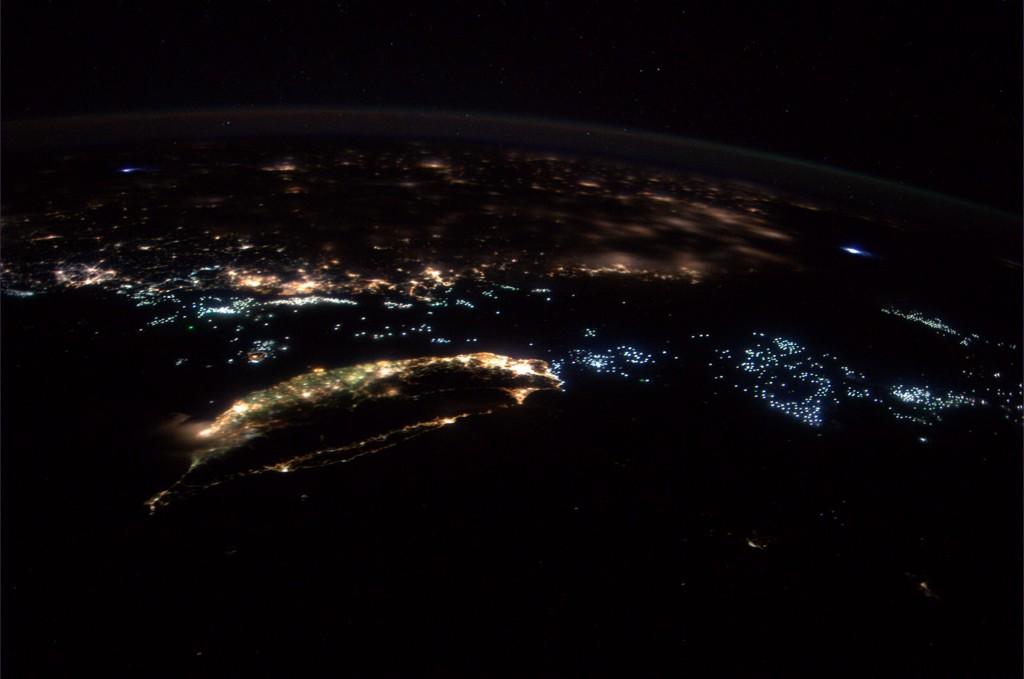 BtkItm2CEAEE2OV.jpg-large