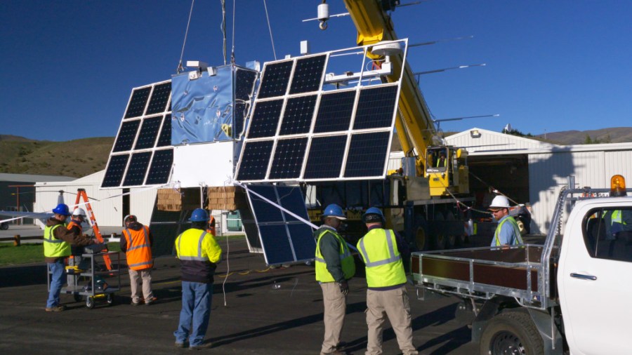 NASA conducts compatibility test for balloon launch