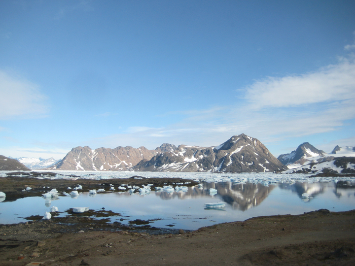 The view from Hotel Kulusuk, looking at snow-free mountains