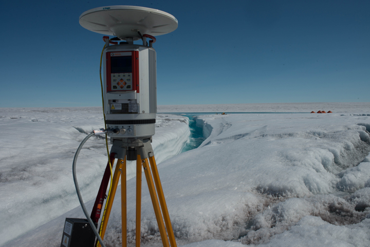 View of one of our repeat LiDAR scan locations in the Rio Behar catchment. We used a Riegl VZ-400 terrestrial laser scanner (TLS). This model is about the size of a large food processor, weighs ~40 lbs., and has a 400-600 meter range in optimal conditions. (Photo by Charlie Kershner)