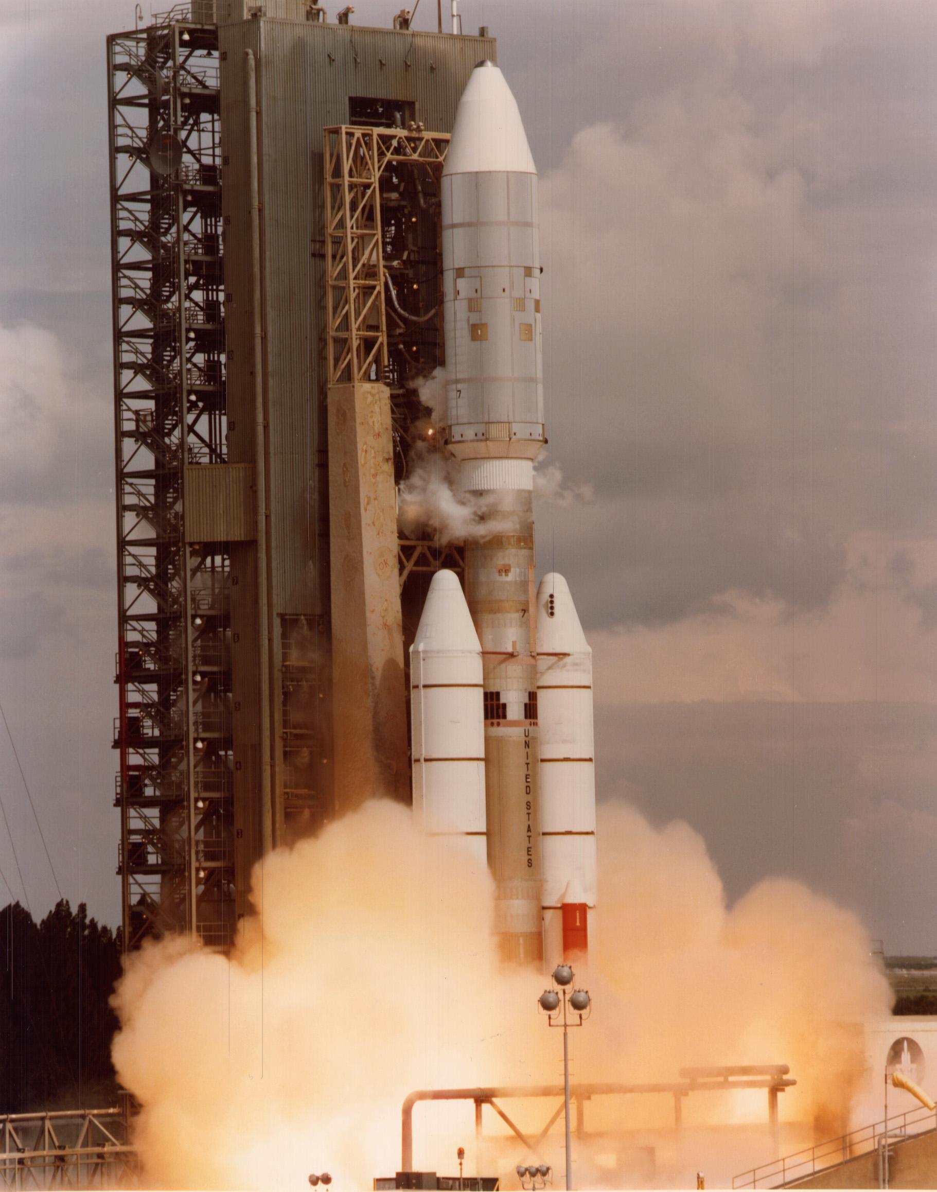 Voyager 2 lifts off