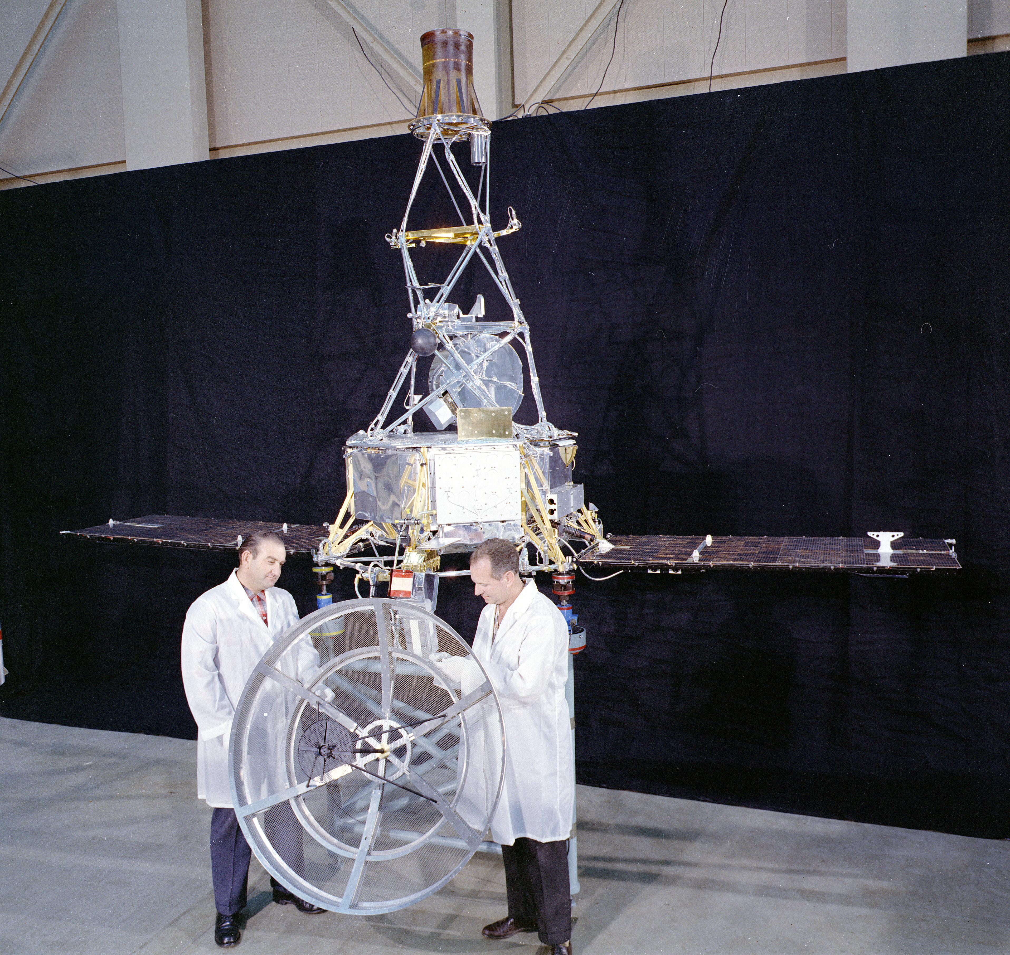 The $18.5 Million Typo: How a Tiny Mistake Destroyed NASA’s Mariner 1