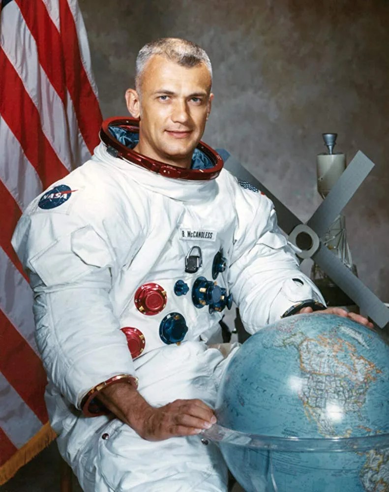 Official astronaut portrait of Bruce McCandless II.