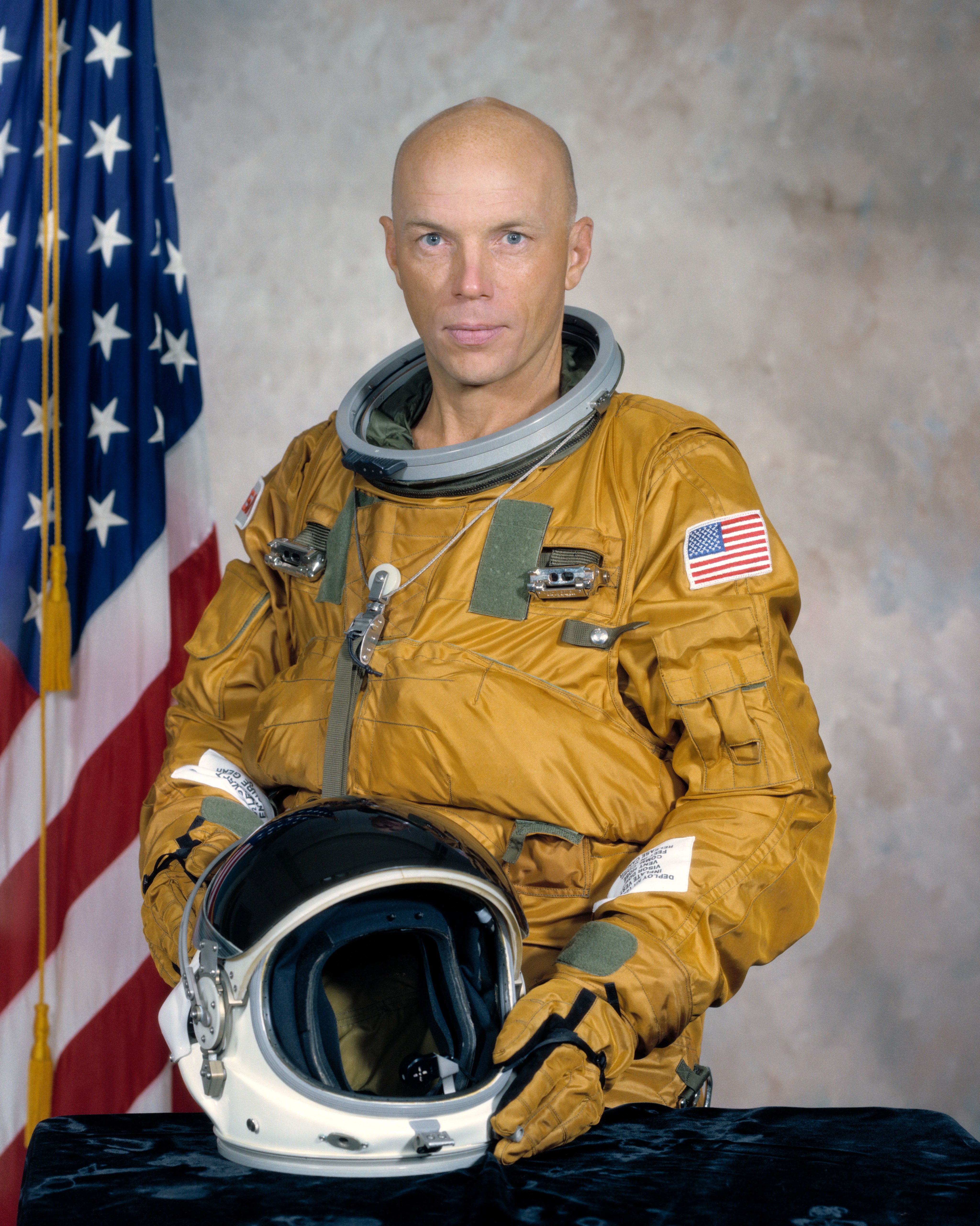 Official astronaut portrait of Story Musgrave.