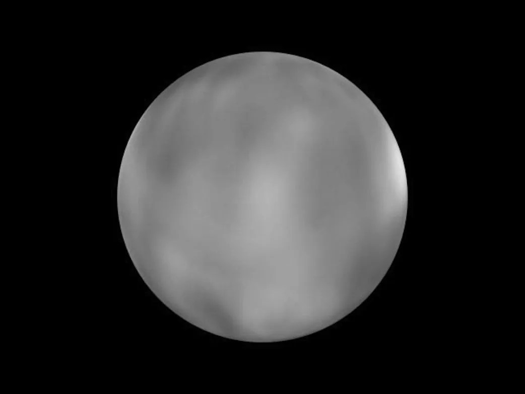 Blurry image of dwarf planet ceres taken by hubble