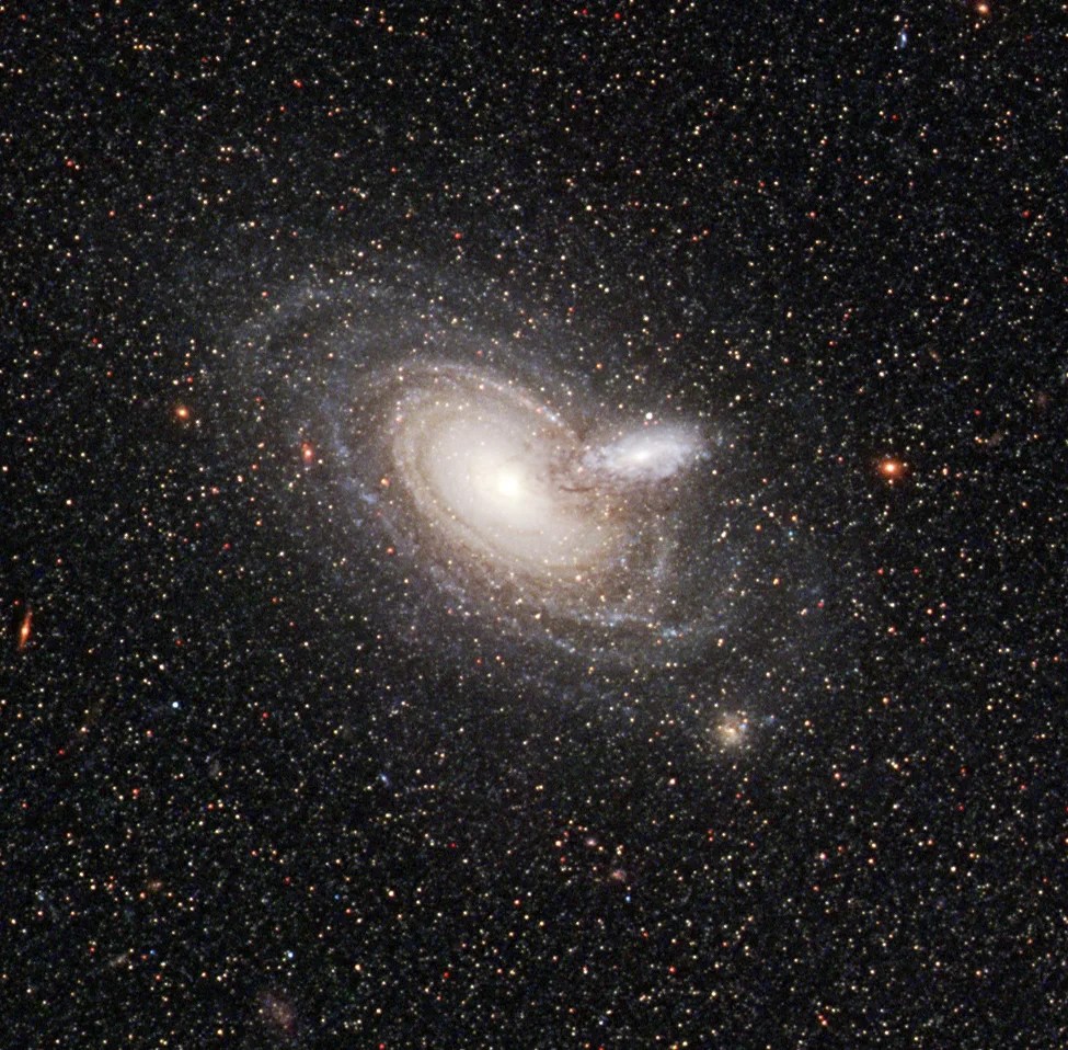 Galaxies seen by the Hubble