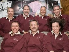 photo of STS-125 crew