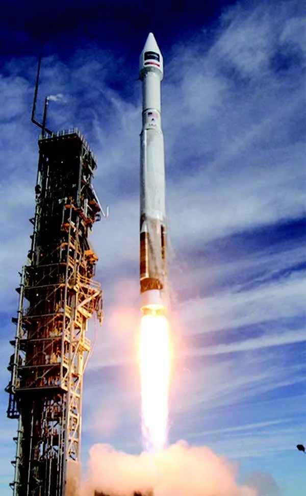 Photo of Atlas V rocket launching