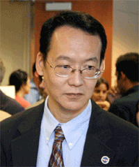 Dr. Tsengdar Lee