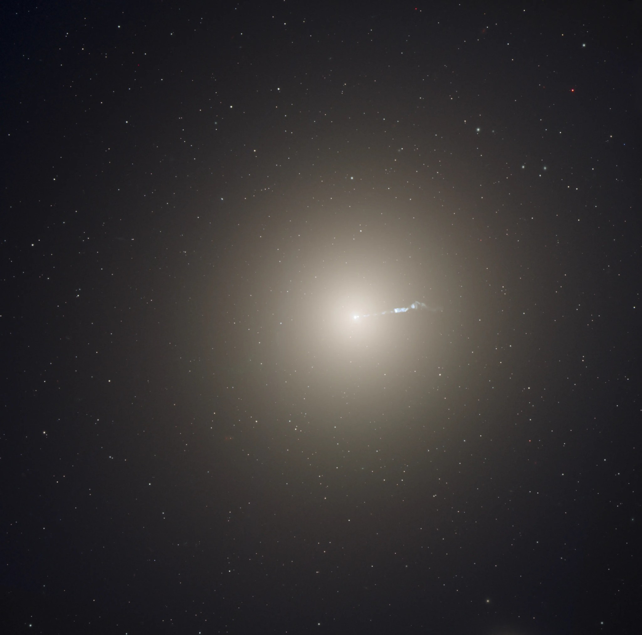 M87