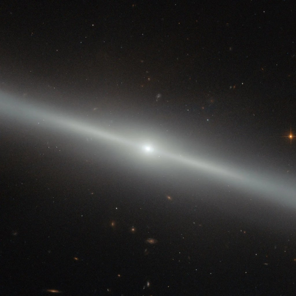 Knife edge galaxy on an angle