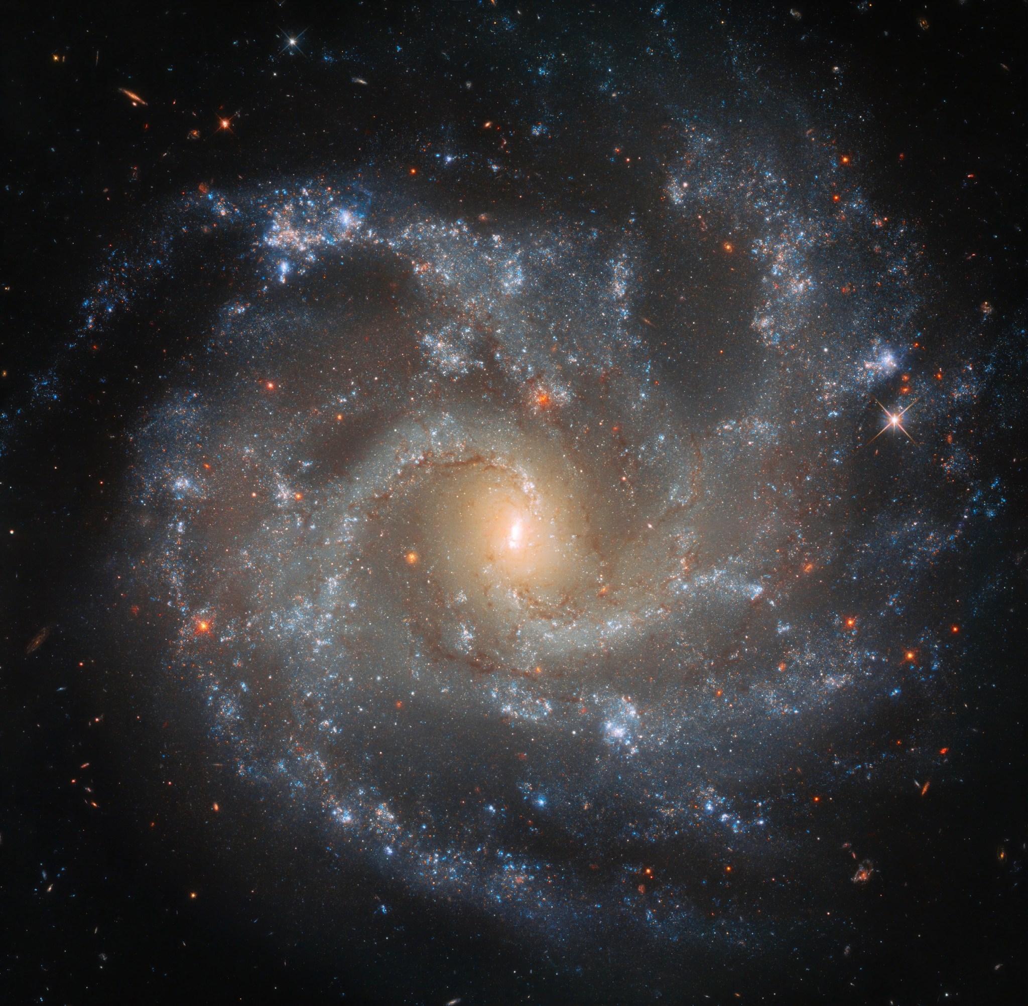 Ngc 5468