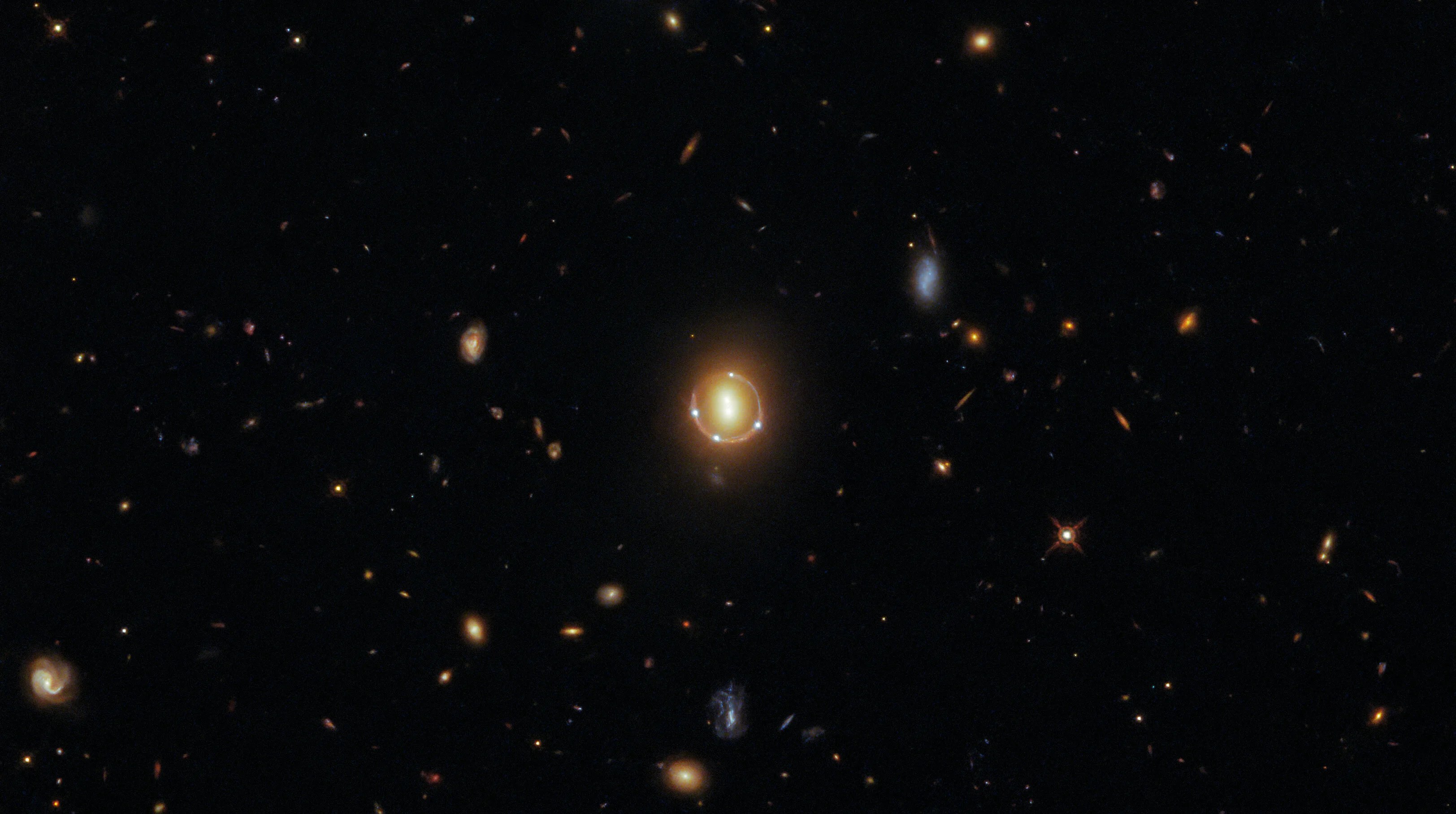Hubble sees quintuple