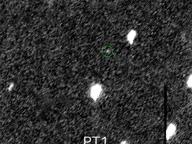 Animated GIF of small dot of MU69 visible between stars.
