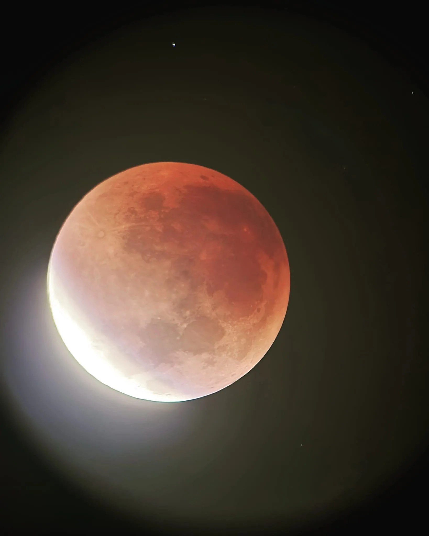 Photo of a full, red moon during the Lunar Eclipse.