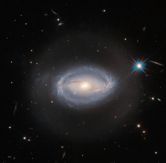 Hubble Views an Intriguing Active Galaxy - NASA Science