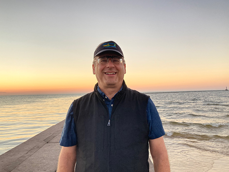 Dr. Craig Kundrot