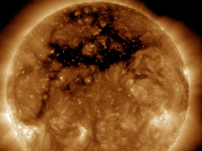 Sun Features Coronal Holes 800x600 1