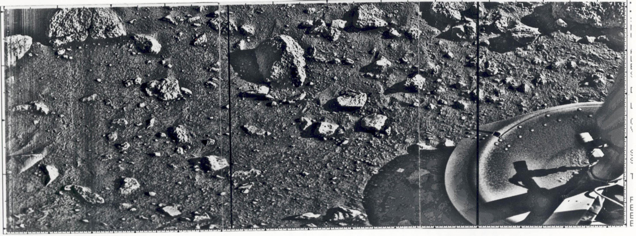Black and white photo of the surface of Mars