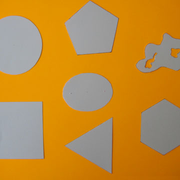 Estimating Planar Areas Using Analogue Methods