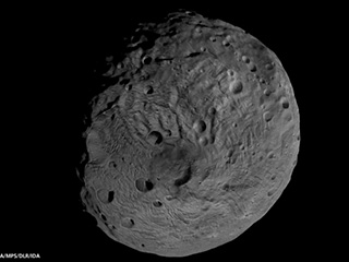 Image of asteroid Vesta taken by NASA's Dawn spacecraft from low altitude mapping orbit, or LAMO