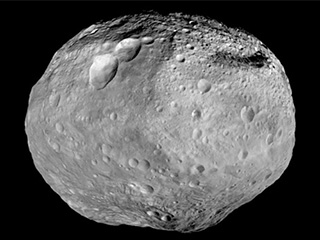 Mosaic of Dawn's images of asteroid Vesta