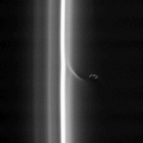 Prometheus creates a streamer in the F ring