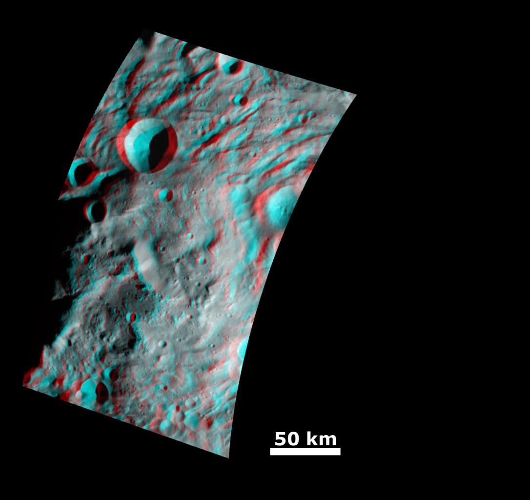 Impact Crater and Mountain-central Complex in Vesta's South Polar Region (Anaglyph)