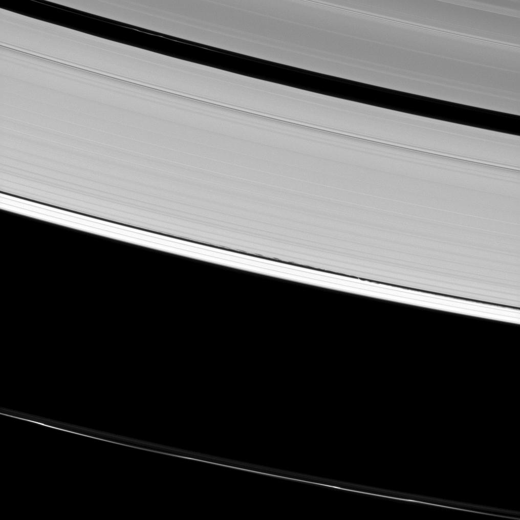 Saturn's rings and Daphnis