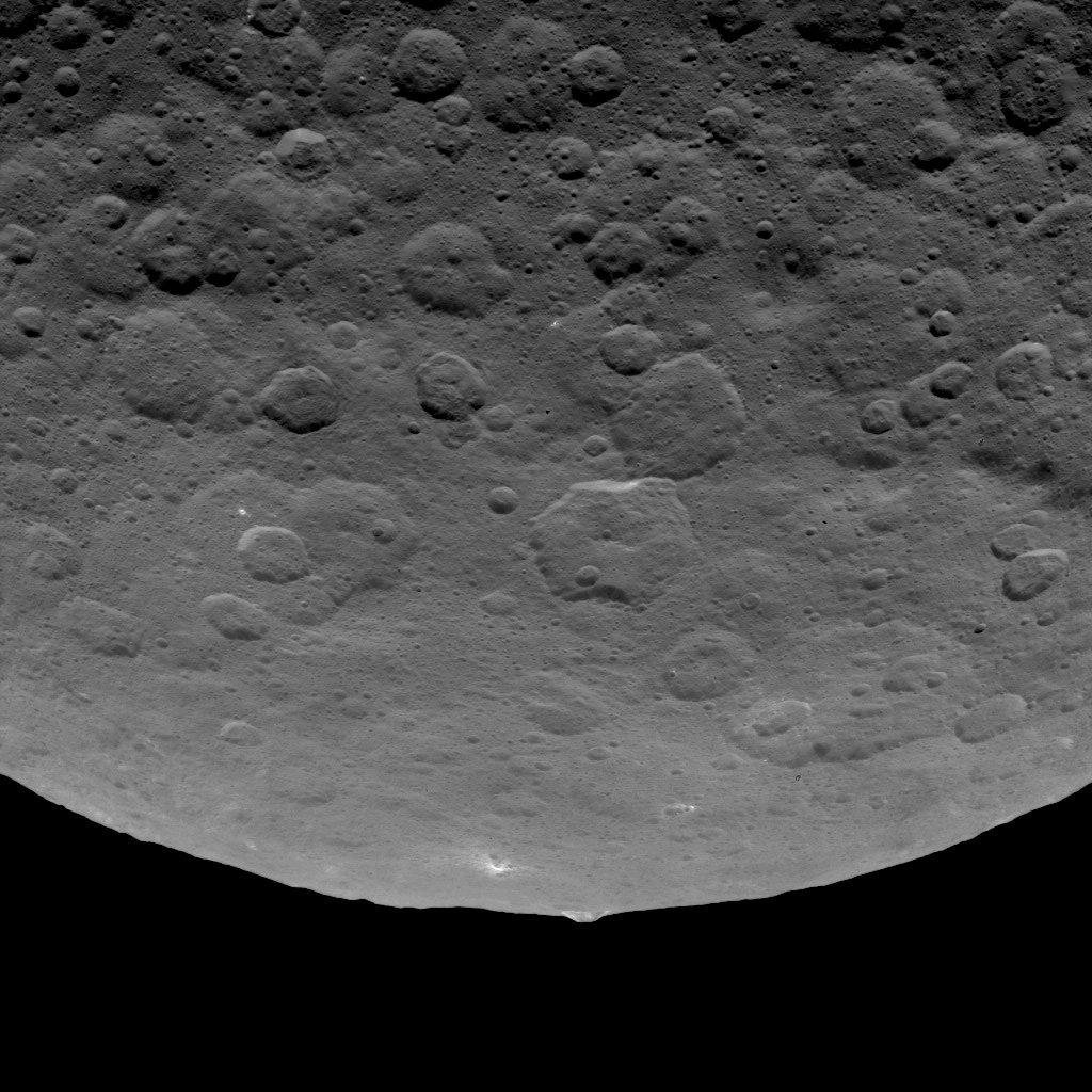 Dawn Survey Orbit Image 10