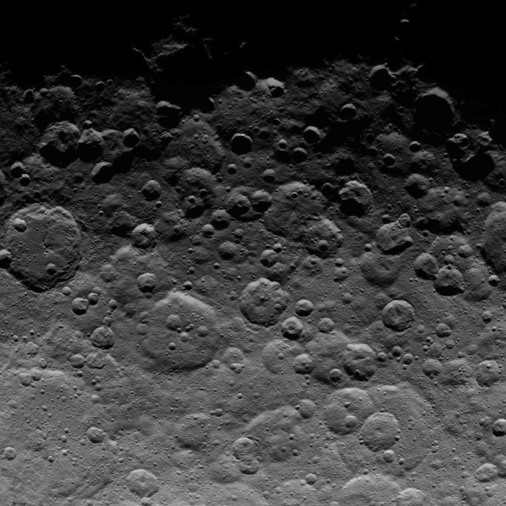 Dawn Survey Orbit Image 38
