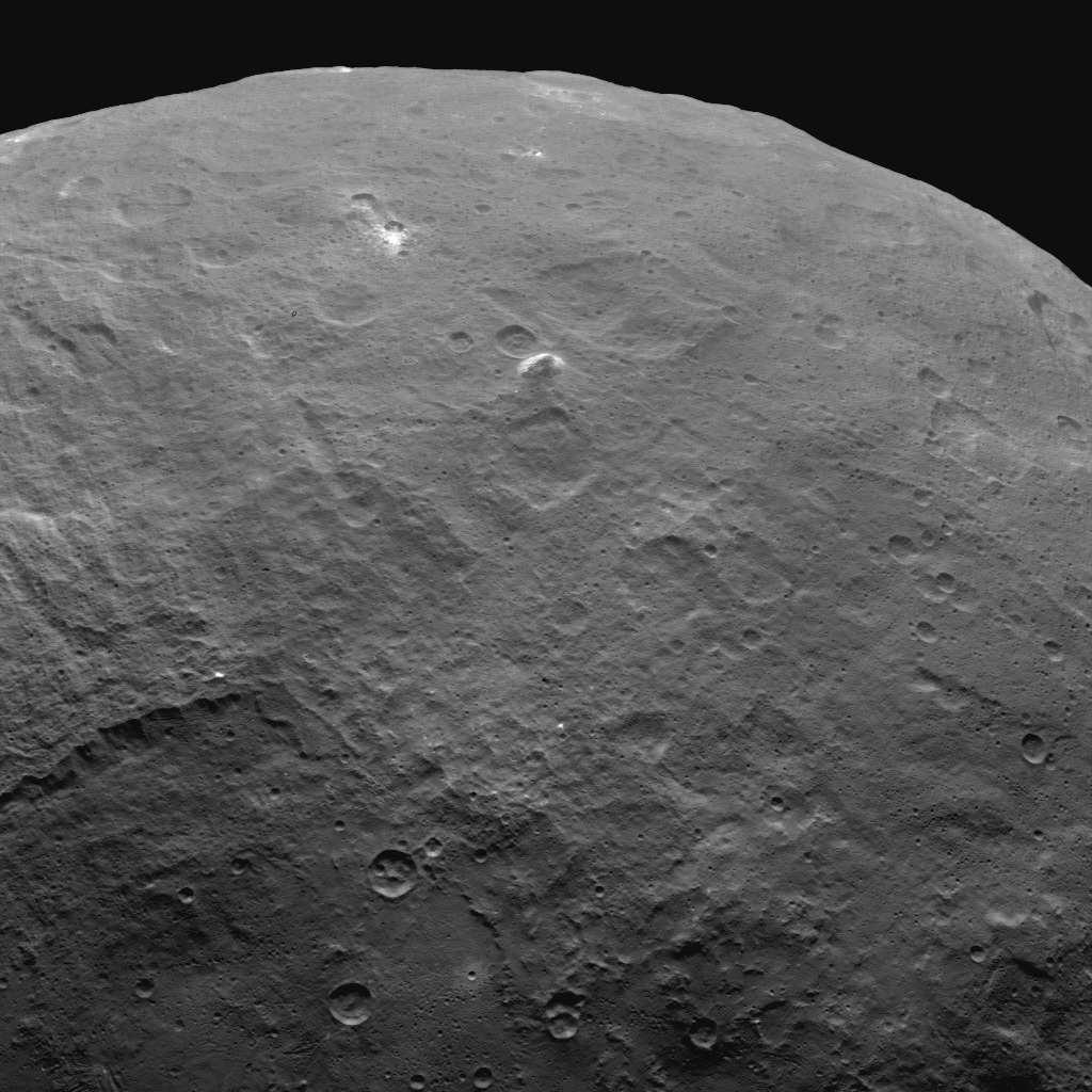 Dawn Survey Orbit Image 52