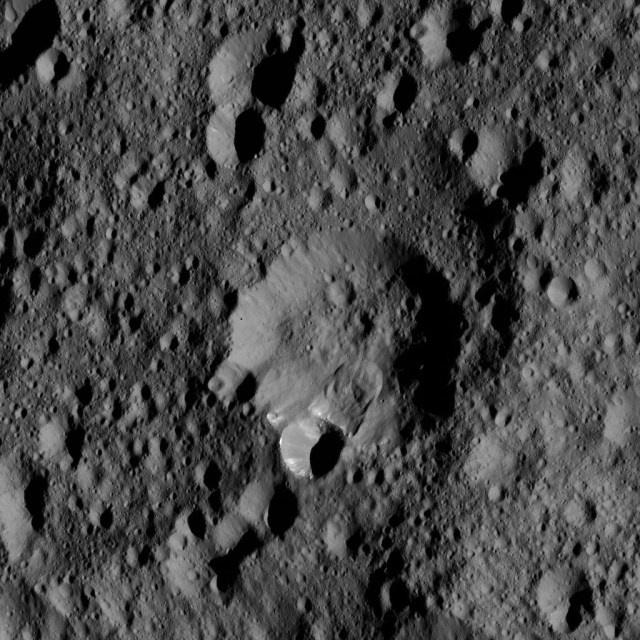 Dawn LAMO Image 158 - NASA Science