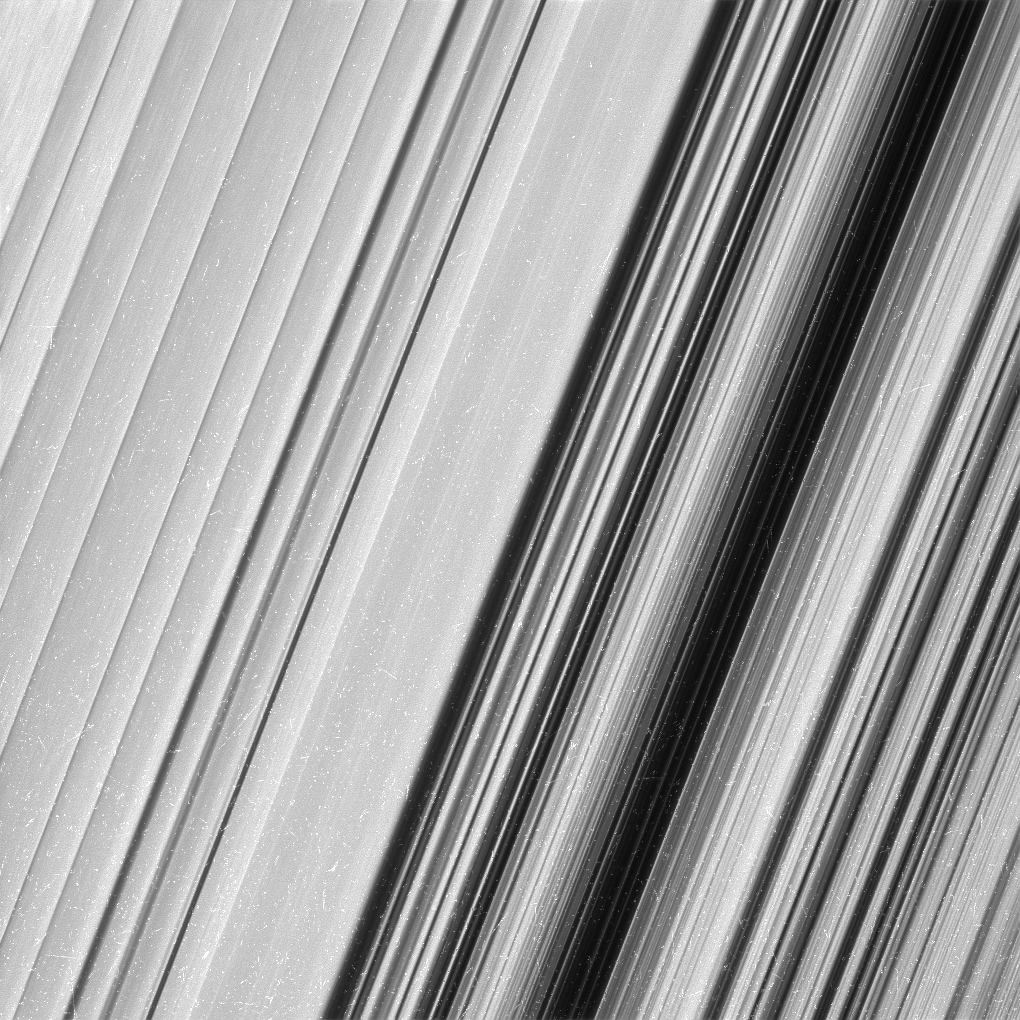 Black and white image of Saturn's B ring.