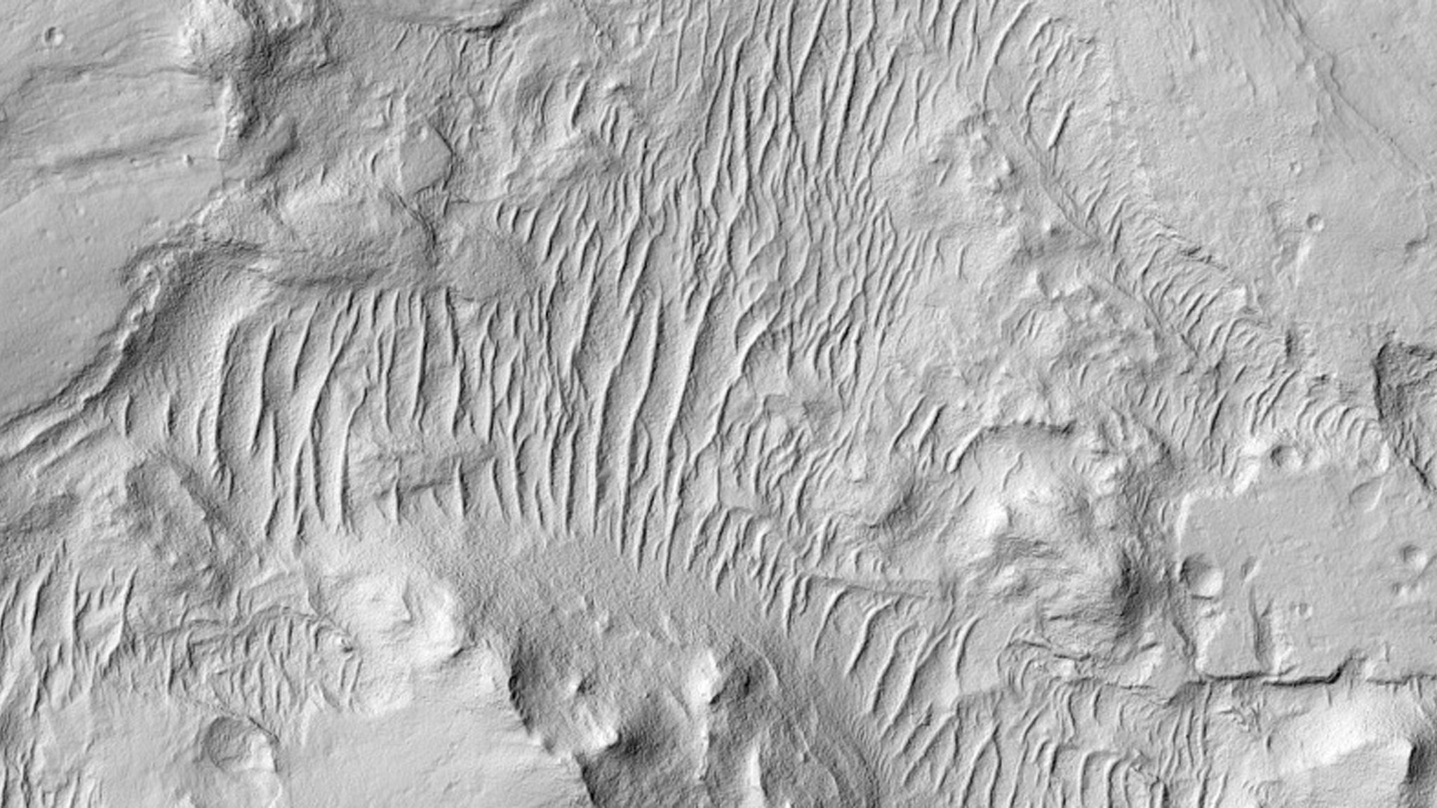 Ripples and valleys on Mars