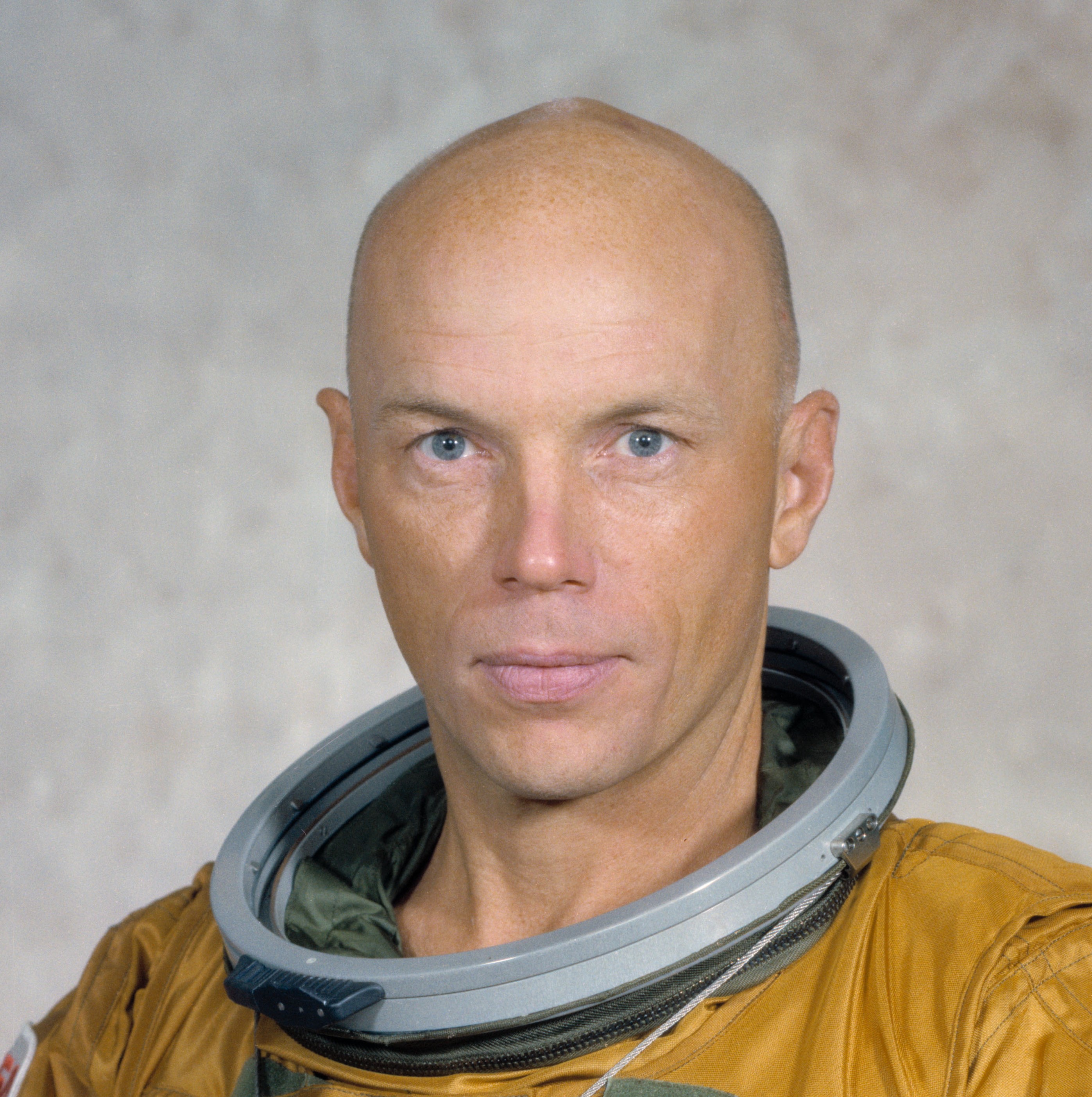 Cropped, headshot version of the official astronaut portrait of F. Story Musgrave.