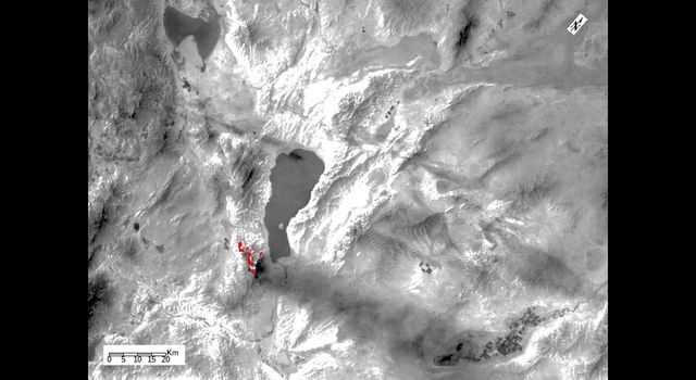 slide 3 - Perry Fire burning in Nevada