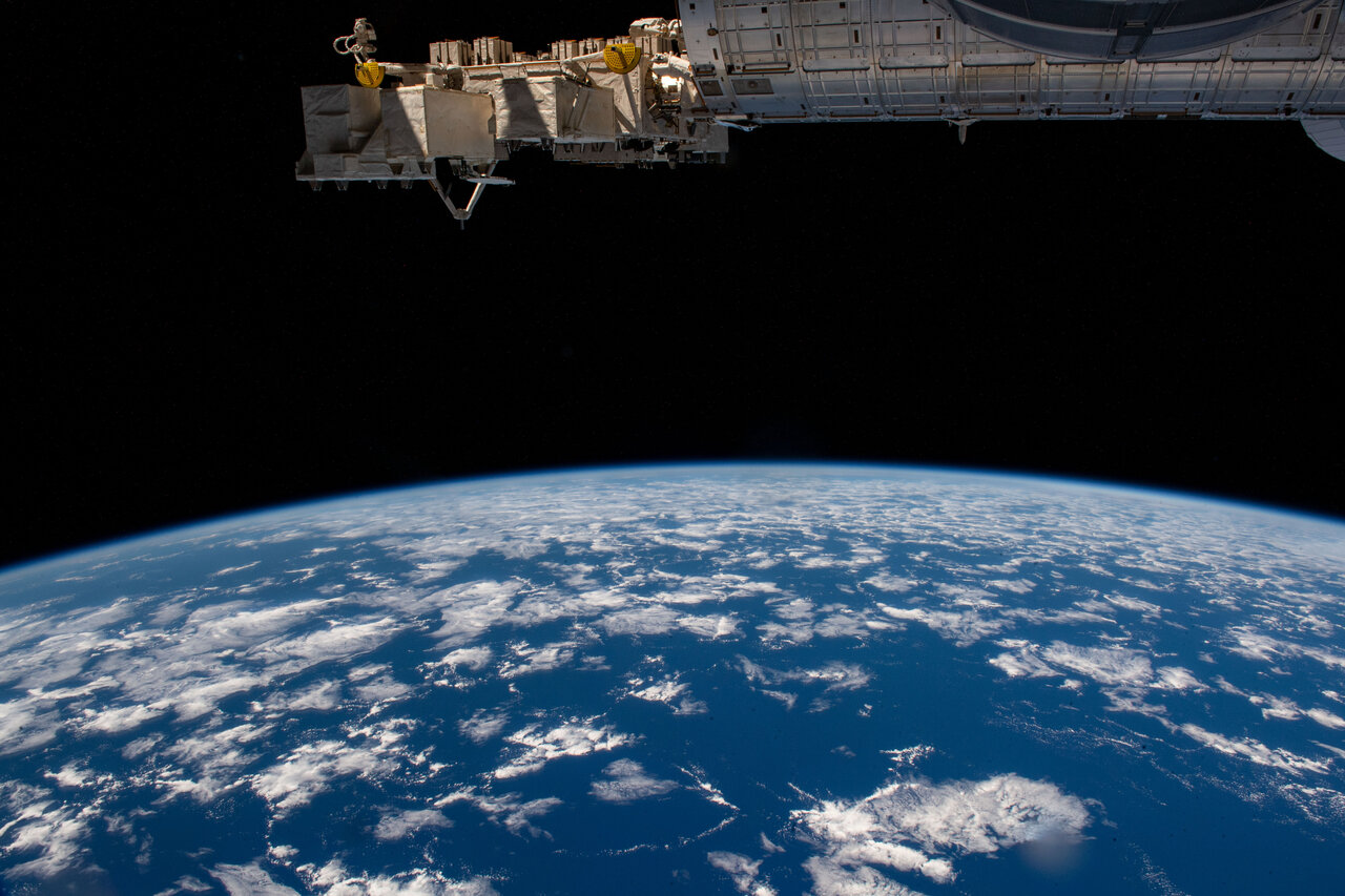 Image of Earth's horizon from the space station